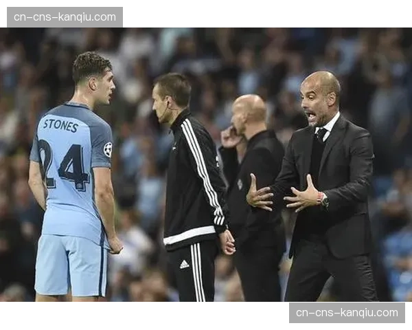 “战术板：解析瓜迪奥拉在三月密集赛程中对斯通斯位置的全新实验”